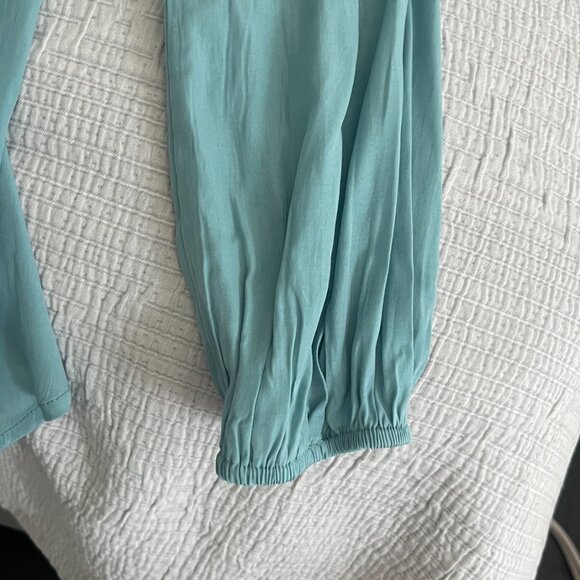 Chic Light Blue Long-Sleeve Dress - Picture 4 of 5